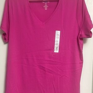 Croft & Barrow Fuchsia V-Neck Women's Tee